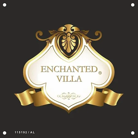 Enchanted ゲストハウス タヴィラ