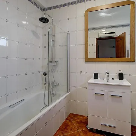 Enchanted Guest house *